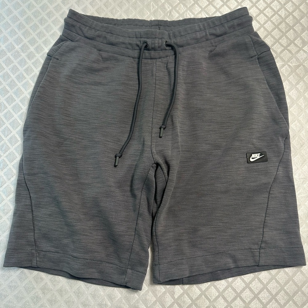 Nike Men's Charcoal Athletic Shorts
